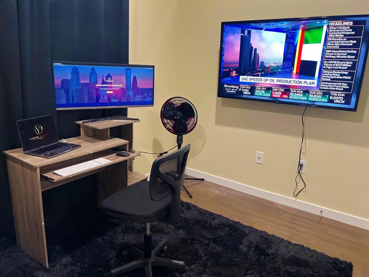 Yanne'S Place - Roof-Patio, Workspace, Cityview فيلادلفيا المظهر الخارجي الصورة